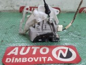 BROASCA (INCUIETOARE) USA STANGA FATA VOLKSWAGEN PASSAT B7 OEM: 3C1837015A.