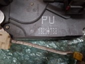 BROASCA (INCUIETOARE) USA STANGA SPATE OPEL CORSA D OEM: 13210738.