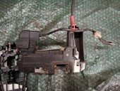 BROASCA (INCUIETOARE) USA STANGA SPATE OPEL CORSA D OEM: 13210738.