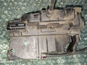 BROASCA (INCUIETOARE) USA STANGA SPATE RENAULT MEGANE III OEM: 825030574R.