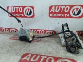 BROASCA (INCUIETOARE) USA STANGA SPATE VOLKSWAGEN PASSAT B6 OEM: 3C4839015A.