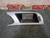 BUTON AVARIE AUDI A4 B8 OEM: 8K1857186D.