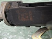BUTUC PORTBAGAJ VOLKSWAGEN GOLF IV OEM: 1J5962103.