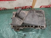 CARCASA FILTRU AER VOLKSWAGEN GOLF IV OEM: 1J0129607AF.