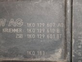 CARCASA FILTRU AER VOLKSWAGEN GOLF VI OEM: 1K0129607AQ.