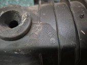 CARCASA FILTRU AER VOLKSWAGEN PASSAT B6 OEM: 70318505.