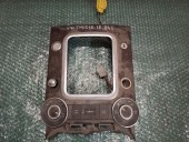 CONSOLA CENTRALA VOLKSWAGEN TOUAREG OEM: 7L6863216.