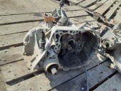 CUTIE VITEZE MANUALA 5 TREPTE DACIA LOGAN I OEM: JH3 058.