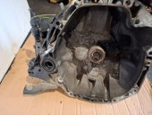 CUTIE VITEZE MANUALA 5 TREPTE DACIA LOGAN MCV OEM: JR5 147.