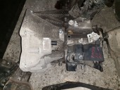 CUTIE VITEZE MANUALA 5 TREPTE FORD FOCUS III OEM: BV6R-7002-DBE.