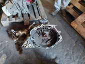 CUTIE VITEZE MANUALA 5 TREPTE OPEL ASTRA G OEM: M79.