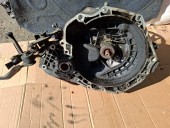 CUTIE VITEZE MANUALA 5 TREPTE OPEL VECTRA B 