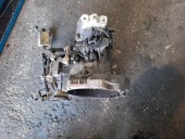 CUTIE VITEZE MANUALA 5 TREPTE VOLKSWAGEN GOLF IV OEM: DUW.