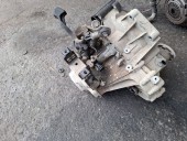 CUTIE VITEZE MANUALA 5 TREPTE VOLKSWAGEN POLO 9N OEM: FQE.