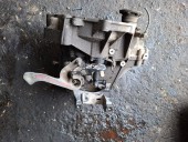 CUTIE VITEZE MANUALA 5 TREPTE VOLKSWAGEN POLO 9N OEM: JUS.