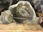 CUTIE VITEZE MANUALA 6 TREPTE AUDI A4 B8 OEM: LLV.