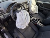   Dezmembram AUDI A4 B7 2005 1.9 (BKE)