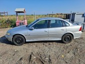   Dezmembram OPEL VECTRA B 2001 1.8 (Z18XE)