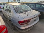   Dezmembram RENAULT MEGANE 2000 1.6 (K7M 702)