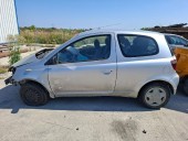   Dezmembram TOYOTA YARIS 2002 1.4 (1ND TV)