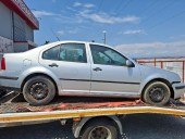   Dezmembram VOLKSWAGEN BORA 2000 1.4 (AXP)