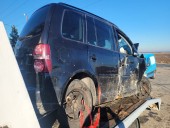   Dezmembram VOLKSWAGEN TOURAN 2009 2.0 TDI (BMM)
