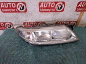 FAR DREAPTA RENAULT LAGUNA II OEM: 8200002847.