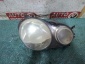 FAR DREAPTA VOLKSWAGEN POLO 9N OEM: 6Q1941008M.