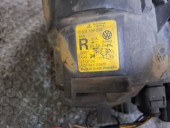 FAR DREAPTA VOLKSWAGEN POLO 9N OEM: 6Q1941008M.
