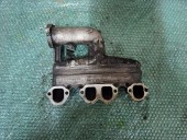 GALERIE ADMISIE VOLKSWAGEN GOLF IV OEM: 038129713J.