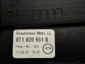 GRILA AER BORD CENTRU AUDI A5 OEM: 8T1820951B.