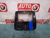 GRILA AER BORD CENTRU DACIA LOGAN II OEM: 682601883R.
