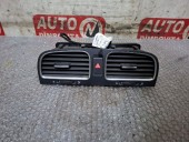 GRILA AER BORD CENTRU VOLKSWAGEN GOLF VI OEM: 5K0819728N.