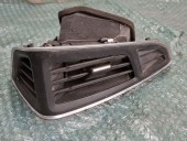 GRILA AER BORD DREAPTA FORD FOCUS III OEM: BM51-018B08.