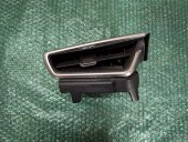 GRILA AER BORD STANGA TOYOTA COROLLA OEM: 55650-02840.