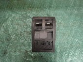 GRILA AER COTIERA( SPATE) VOLKSWAGEN PASSAT B6 OEM: 3C0863615.