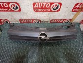 GRILA CENTRALA BARA FATA OPEL ASTRA H 