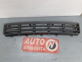 GRILA CENTRALA BARA FATA VOLKSWAGEN GOLF IV OEM: 1J0853677D.