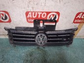 GRILA CENTRALA BARA FATA VOLKSWAGEN POLO 9N OEM: 6Q0853651C.