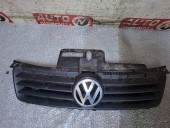 GRILA CENTRALA BARA FATA VOLKSWAGEN POLO 9N OEM: 6Q0853651C.