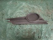 GRILA PROIECTOR DREAPTA OPEL CORSA D OEM: 13211481.