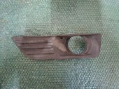 GRILA PROIECTOR STANGA FORD FOCUS II OEM: 4M51-19953-AE.