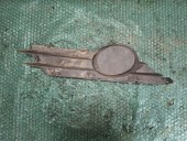 GRILA PROIECTOR STANGA OPEL CORSA D OEM: 13211480.