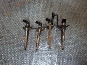 INJECTOR DIESEL RENAULT MEGANE OEM: 8200842205.