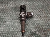 INJECTOR DIESEL VOLKSWAGEN GOLF V OEM: 038130073AG.