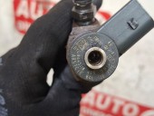 INJECTOR DIESEL VOLKSWAGEN GOLF VII OEM: 04L130277E.