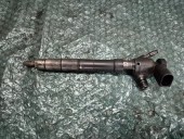 INJECTOR DIESEL VOLKSWAGEN POLO 6R OEM: 04B130277J.