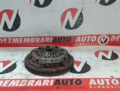 KIT AMBREIAJ VOLKSWAGEN JETTA III OEM: 030105271D.