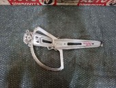 MACARA DREAPTA SPATE MANUALA OPEL ZAFIRA A OEM: 90579504.