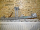 MACARA STANGA FATA MANUALA DACIA LOGAN I OEM: ARM118481.